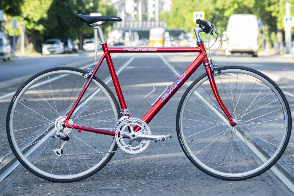 Giant peloton fitnessz kerékpár