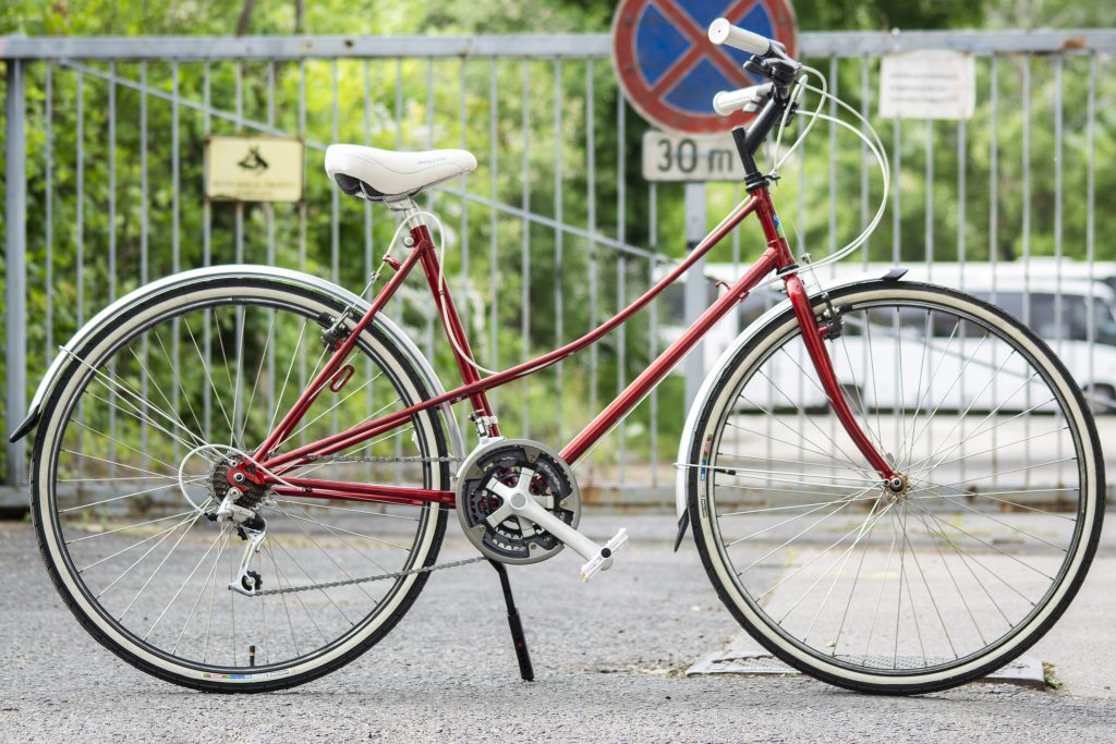 Recikli- Meggypiros női kerékpár